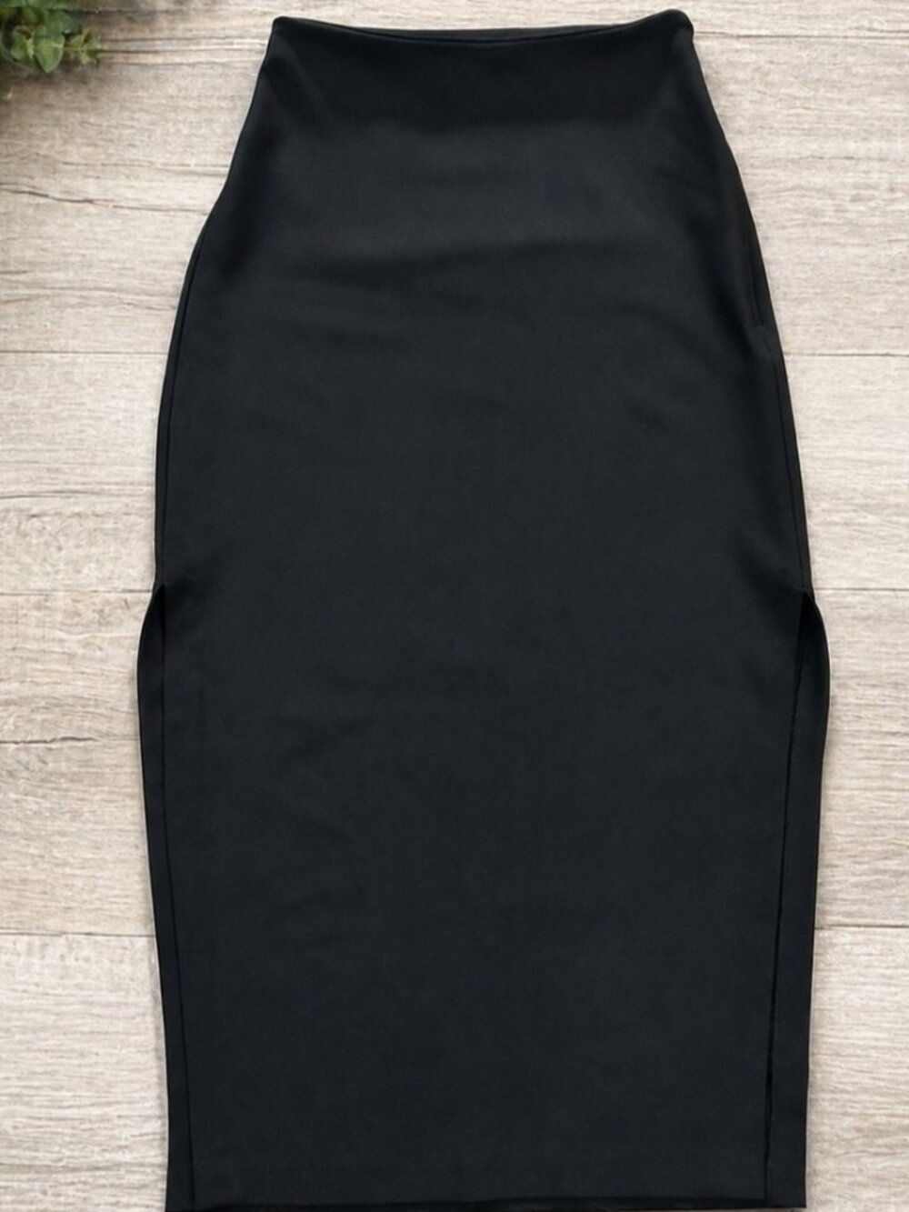 Black Midi Pencil Skirt XS